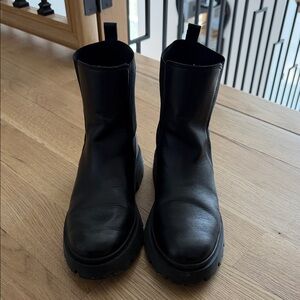 SCHUTZ Black Chunky Lug Chelsea Boots
